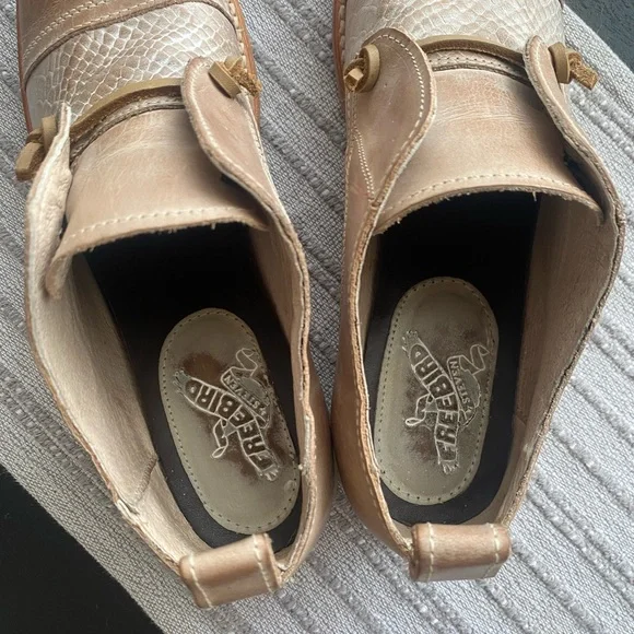 Freebird Mabel slip-on oxfords. - Picture 3 of 7